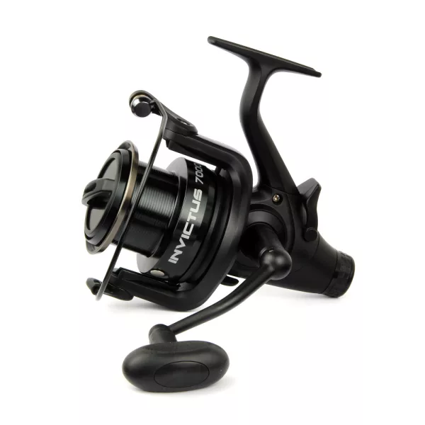 Carp Academy Invictus 7000 kołowrotek z wolnym biegiem