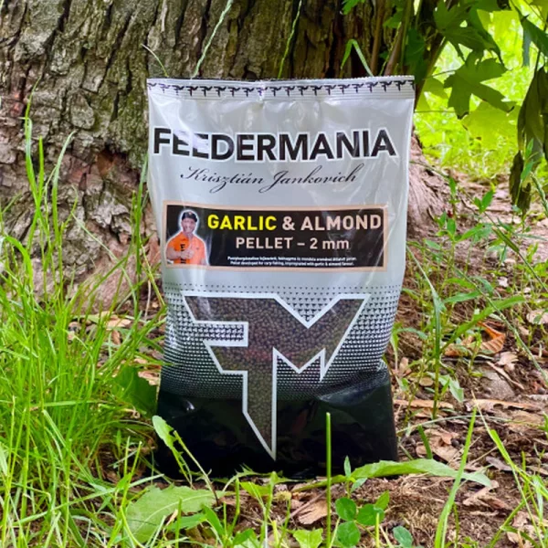 Feedermánia Ezüst Pellet 2mm Fokhagyma & Mandula
