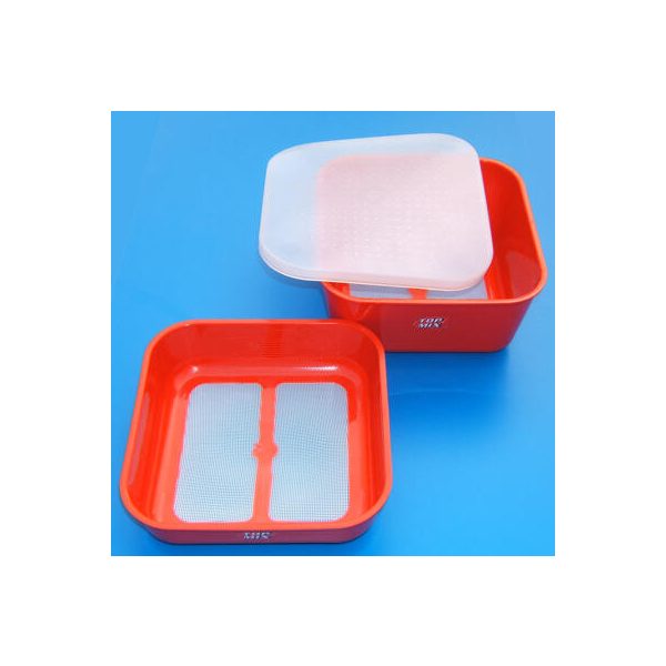 TOP MIX Pudełko na przynęty z sitkowym dnem, 1/2L